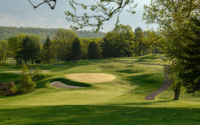 Best Season for a Golf Course Wedding in Pennsylvania